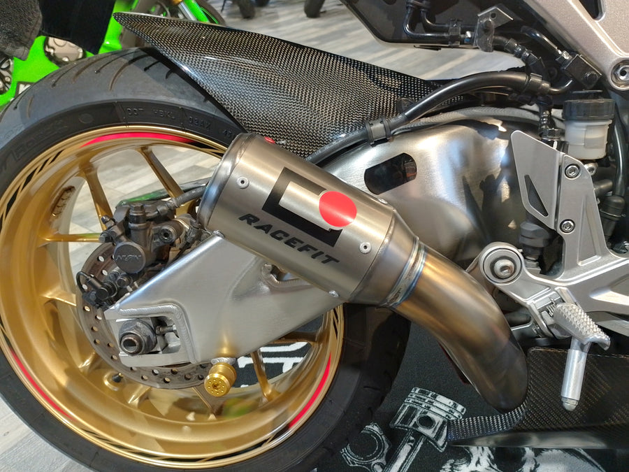 Honda HRC 1000cc Fireblade 2016