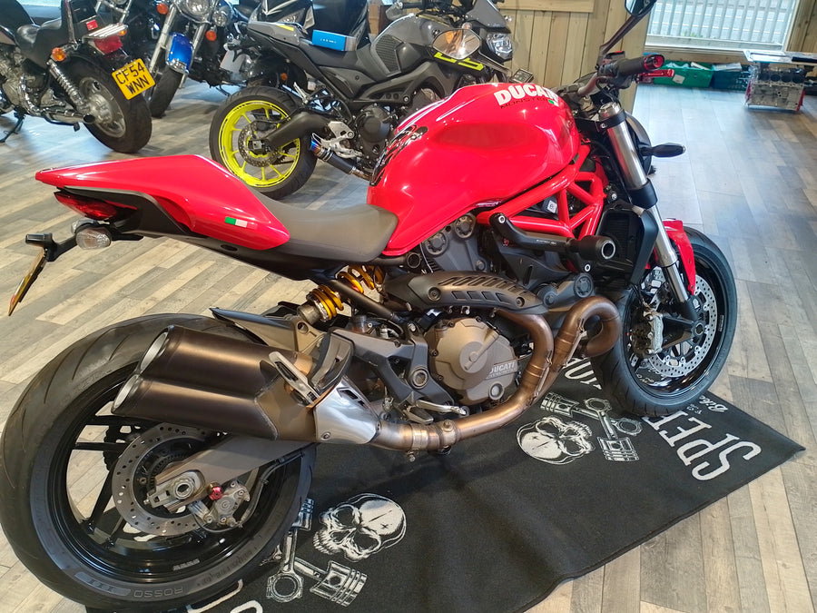Ducati Monster 821 2016
